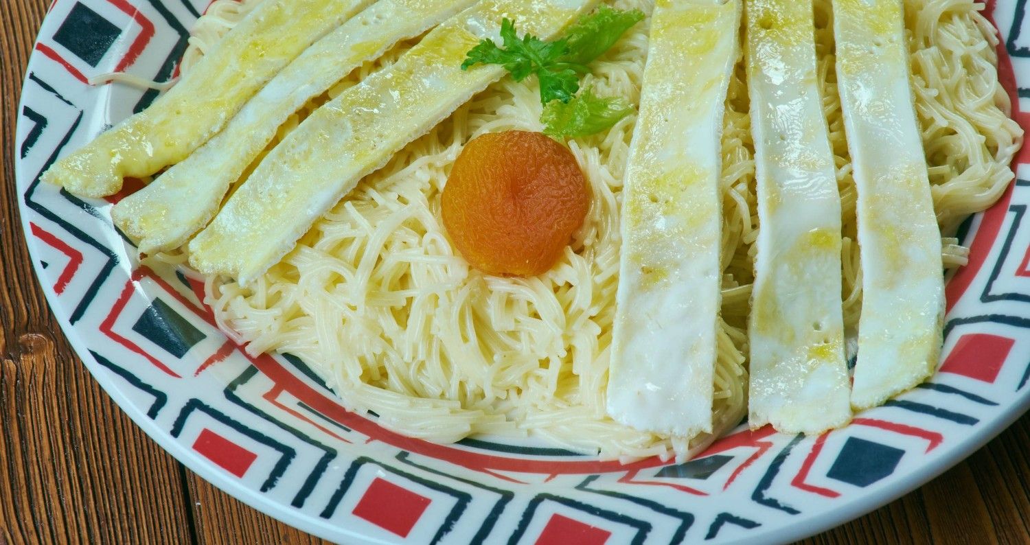 Balaleet Dish Served With A Plate